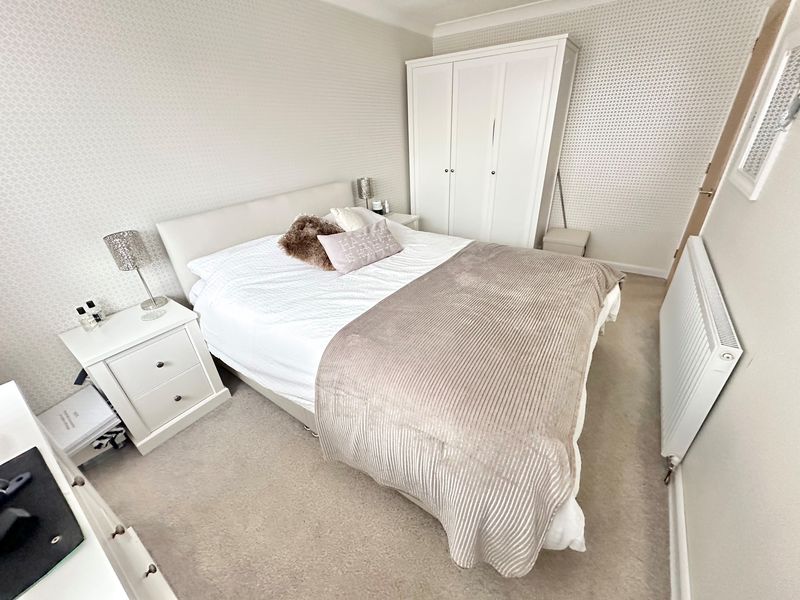 Everest Close Great Sutton